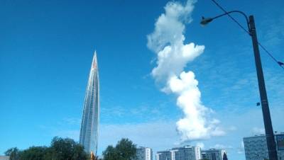 Петербуржцы обратили внимание на странные облака - neva.today - Санкт-Петербург