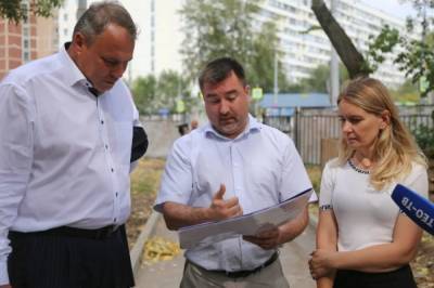 Петр Толстой - Сквер имени Судакова благоустроят в Люблино до конца августа - aif.ru - Россия