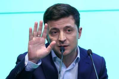 Владимир Зеленский - Зеленский заявил, что не может завершить конфликт в Донбассе, поскольку в этом вопросе от него зависит не всё - argumenti.ru - Россия - Украина - Донбасс