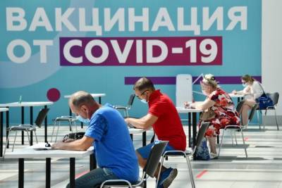 Анна Попова - Попова заявила о важности достижения коллективного иммунитета в РФ к 1 сентября - yur-gazeta.ru - Россия