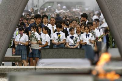 Есихидэ Суги - В Японии почтут память жертв атомной бомбардировки Хиросимы - trend.az - США - Япония