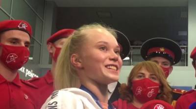 Ангелина Мельникова - Вернувшаяся в Воронеж Ангелина Мельникова: «Скучала по родным и девчачьим посиделкам» - vestivrn.ru - Москва - Воронеж