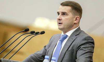 Ярослав Нилов - В Госдуме предложили снизить расходы жителей дотационных регионов на ЖКХ - og.ru - Москва - Россия - Московская обл.