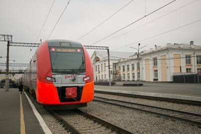 Более 800 южноуральцев откликнулись на объявления о поиске рабочих на БАМ 2.0 - znak.com - Челябинская обл.