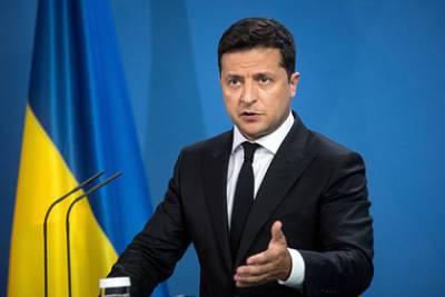 Владимир Зеленский - Зеленский решил отправить украинских пожарных в Грецию - lenta.ru - Москва - Украина - Греция