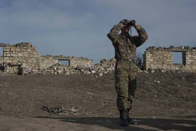 Аршак Карапетян - Стало известно о решении Армении стрелять по пересекающим границу с оружием - lenta.ru - Армения - Азербайджан