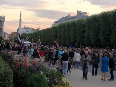 Алдис Гобземс - Латвийского политика призовут к ответу за митинг против обязательной вакцинации - eadaily.com - Рига