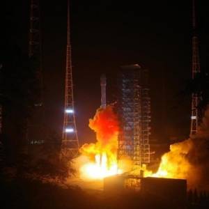 Китай успешно запустил новый спутник. Фотофакт - reporter-ua.com - Китай