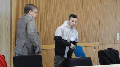 Немецкий суд простил мигранта за нападение на 13-летнюю девочку 18+ - news-front.info - Германия - Афганистан