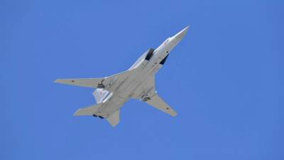 Четыре российских Ту-22М3 нанесли удары на учениях в Узбекистане - russian.rt.com - Россия - Узбекистан - Саратовская обл. - Сурхандарьинская обл.