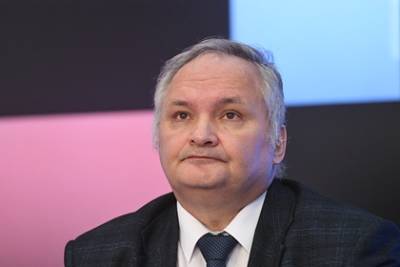 Александр Лукашенко - Андрей Суздальцев - Российский политолог Суздальцев связал свое увольнение из ВШЭ с Лукашенко - lenta.ru - Россия - Белоруссия - Минск