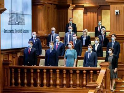 Майя Санду - Парламент Молдавии утвердил новое правительство под звук пожарной сирены - eadaily.com - Молдавия