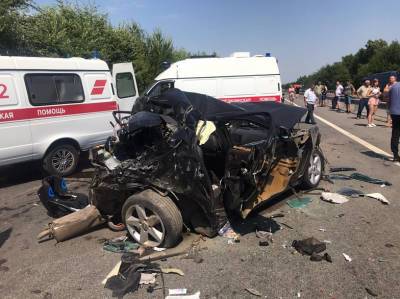 В результате массового ДТП на трассе М-4 «Дон» погибли две женщины и два ребенка - dontr.ru - Ростовская обл. - Santa Fe