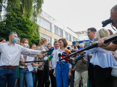 Сергей Лавров - Майя Санду - Санду призвала к восстановлению диалога Молдавии и России - rosbalt.ru - Москва - Россия - Молдавия - Попеск - Кишинев