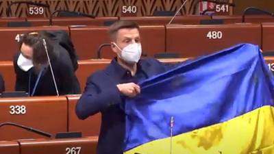 Сергей Шойгу - Алексей Гончаренко - Украинцы пригрозили тюрьмой «тявкавшему» на российского министра Гончаренко - newzfeed.ru - Москва - Россия - Украина - Киев - Крым