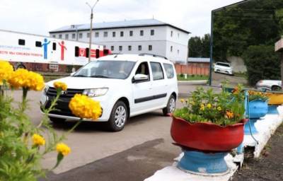 Сергей Цивилев - В больницы Кузбасса поставили почти 30 новых авто - gazeta.a42.ru