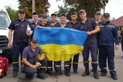 Владимир Зеленский - Николай Чечеткин - 100 украинских пожарных вылетели в Грецию (фото) - sharij.net - Украина - Киев - Греция