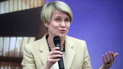Елена Шмелева - Шмелева обсудила включение самарской школы в программу капремонта - iz.ru - Россия - Израиль - Самара