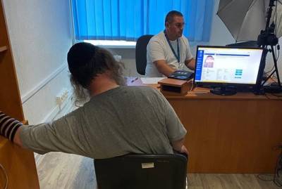В Умани хасид устроил дебош в синагоге. Ему запретят въезд в Украину на три года - kp.ua - Украина - Англия