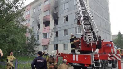 Опубликовано видео момента взрыва газа в жилом доме в Новом Уренгое - 5-tv.ru