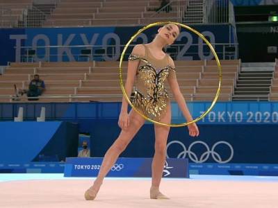 Лина Ашрам - Дина Аверина - «Пошли на подлог, это позор художественной гимнастики»: в России ополчились на судей ОИ из-за «серебра» Дины Авериной - rosbalt.ru - Россия
