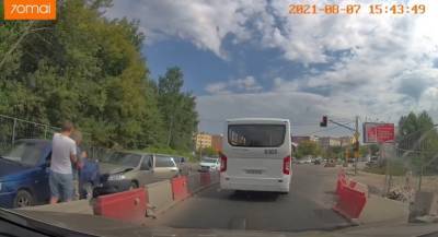 В Рязани водители подрались после ДТП - 7info.ru - Рязань