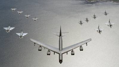 США задействуют бомбардировщики B-52 для нанесения ударов по талибам в Афганистане - inforeactor.ru - Россия - США - Катар - Afghanistan