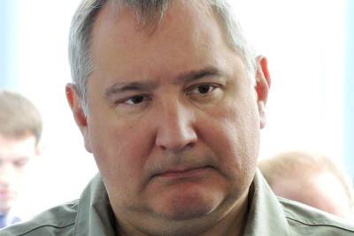 Дмитрий Рогозин - Рогозин озвучил причину внепланового включения двигателей Науки - mk.ru - США