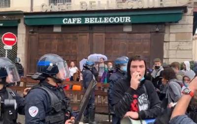Во Франции - Во Франции продолжаются протесты против вакцинации - korrespondent.net - Украина - Франция - Париж