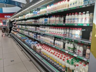 Александр Лукашенко - Владимир Кухарев - От магазинов в Минске потребовали убрать с «лучших полок» товары из Литвы, Украины и Польши - rosbalt.ru - Украина - Белоруссия - Польша - Литва - Минск
