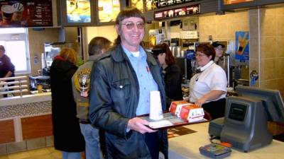 Американец за 49 лет съел более 32 тыс. Биг Маков - mir24.tv - штат Висконсин - Горск