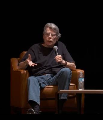 Стивен Кинг - Стивен Кинг планирует написать книгу о пандемии коронавируса - actualnews.org