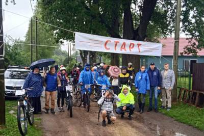 Дождь не помешал жителям Ленобласти поучаствовать в велопробеге «Сосновый Бор — Шлиссельбург» - spb.mk.ru - Ленинградская обл.