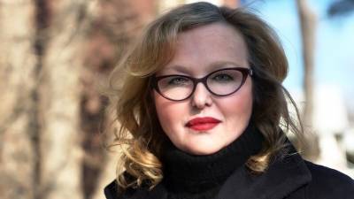 Никита Михалков - Бросила кино на пике славы, уехала в США: как живет муза Михалкова Елена Соловей - 5-tv.ru - Россия - США - РСФСР
