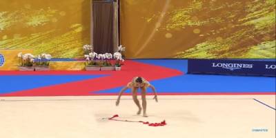 Лина Ашрам - Дина Аверина - В 2018 году Дина Аверина уронила ленту, но не отказалась от титула чемпионки мира - nep.co.il - Россия - Токио - София