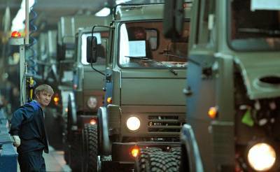 Узбекистан - Делегация "КАМАЗа" прибыла в Узбекистан. Она отберет 400 узбекистанцев, которые отправятся на работу в Россию - podrobno.uz - Россия - Узбекистан - респ. Татарстан - Ташкент