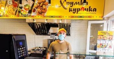 Птицефабрика из Fozzy Group открыла в Украине первое фаст-фуд заведение (ФОТО) - delo.ua - Украина - Черновицкая обл.