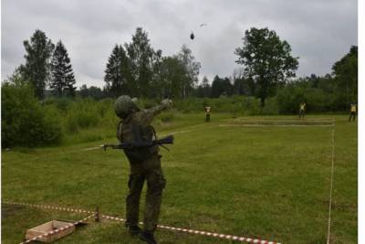 Более 150 военнослужащих Ленобласти прошли «курсы выживания» - spb.mk.ru - Ленинградская обл.