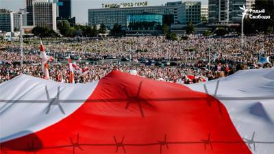 Жозеп Боррель - Грета Тунберг - Линда Анн - Исполняется год с начала массовых протестов в Беларуси против Лукашенко - svoboda.org - Белоруссия - Швеция - Стокгольм