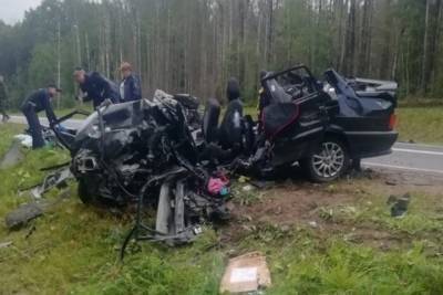 Олег Кувшинников - В страшной аварии под Вологдой пострадали жители Карелии - karel.mk.ru - Вологодская обл. - Вологда - Медвежьегорск - республика Карелия
