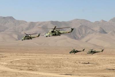 В маневрах у границы с Афганистаном Россия задействовала более 10 единиц авиатехники - eadaily.com - Россия - Узбекистан - Таджикистан - Афганистан
