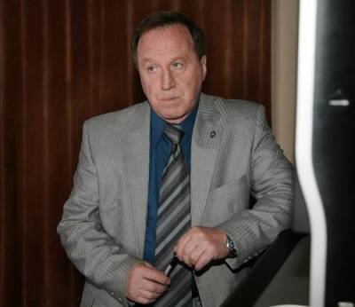 Владимир Стеклов - Директор МСХТ Банковский сообщил, что Владимир Стеклов идет на поправку - argumenti.ru - Москва - Россия