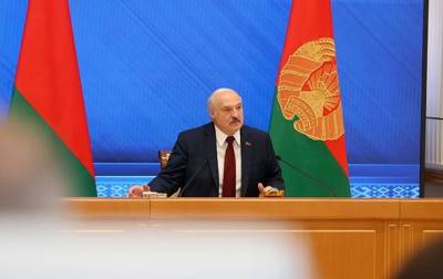 Владимир Зеленский - Александр Лукашенко - Лукашенко о Донбассе: Буду между Украиной и РФ - korrespondent.net - Россия - Украина - Белоруссия
