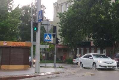 В Макеевке автобус сбил человека, переходившего дорогу на зеленый свет - mk.ru - ДНР - Макеевка