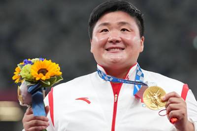 Журналист назвал олимпийскую чемпионку мужеподобной и разозлил ее поклонников - lenta.ru - Китай