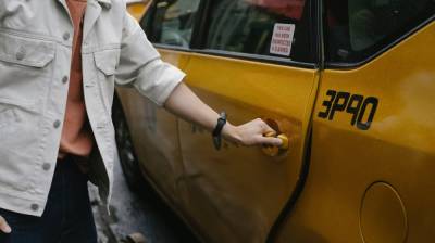В Воронеже устроивший ДТП с пострадавшим парнем таксист предстанет перед судом - vestivrn.ru - Воронеж