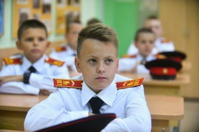 Минобороны разрабатывает постановление о стипендиях кадетам и суворовцам - pnp.ru - Россия