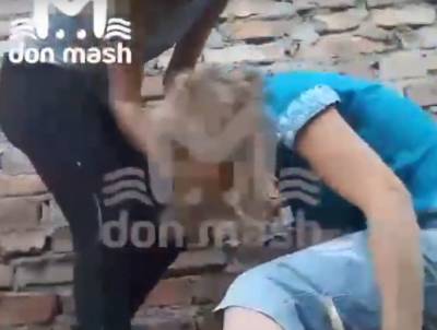 Школьница насиловала шлангом и избивала девочку с отставанием в развитии в Ростовской области - privet-rostov.ru - Ростовская обл.