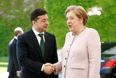Владимир Зеленский - Ангела Меркель - Сергей Никифоров - Михаил Подоляк - Меркель приедет в Киев на переговоры с Зеленским - sharij.net - Украина - Киев - Германия