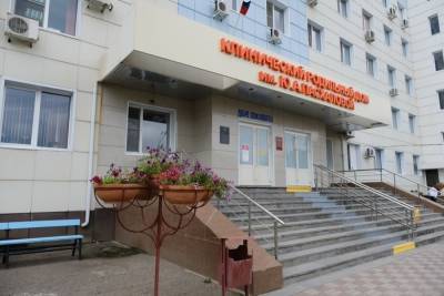 Игорь Бабушкин - Леонид Огуль - В астраханском роддоме оборудуют помещение под ПЦР-лабораторию - ast.mk.ru - Астраханская обл.